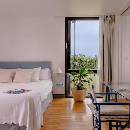 Casa Os, Sobre El Cantabrico * Лоредо