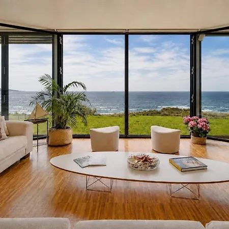Casa Os, Sobre El Cantabrico * Лоредо